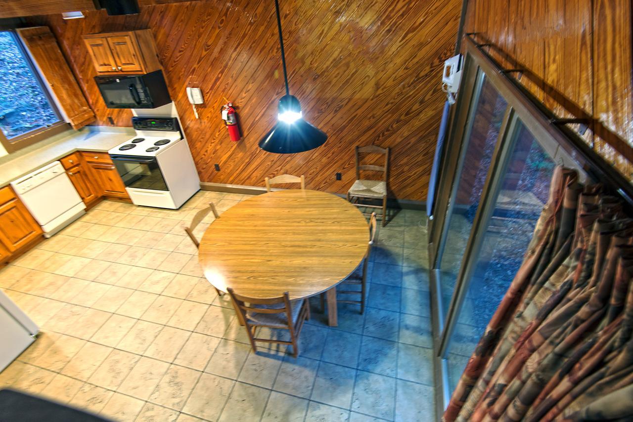 Lake Cumberland State Resort Park Jamestown Екстер'єр фото